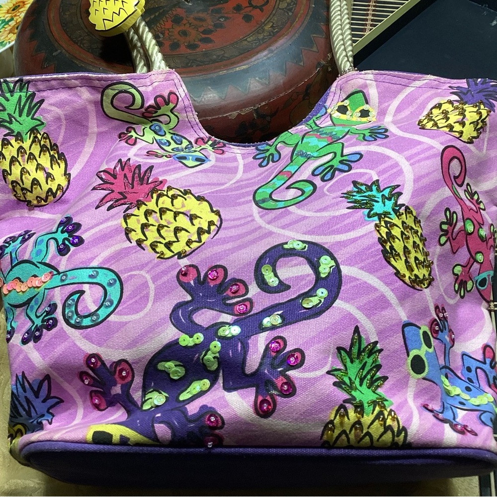Casablanca brand tote/beach bag